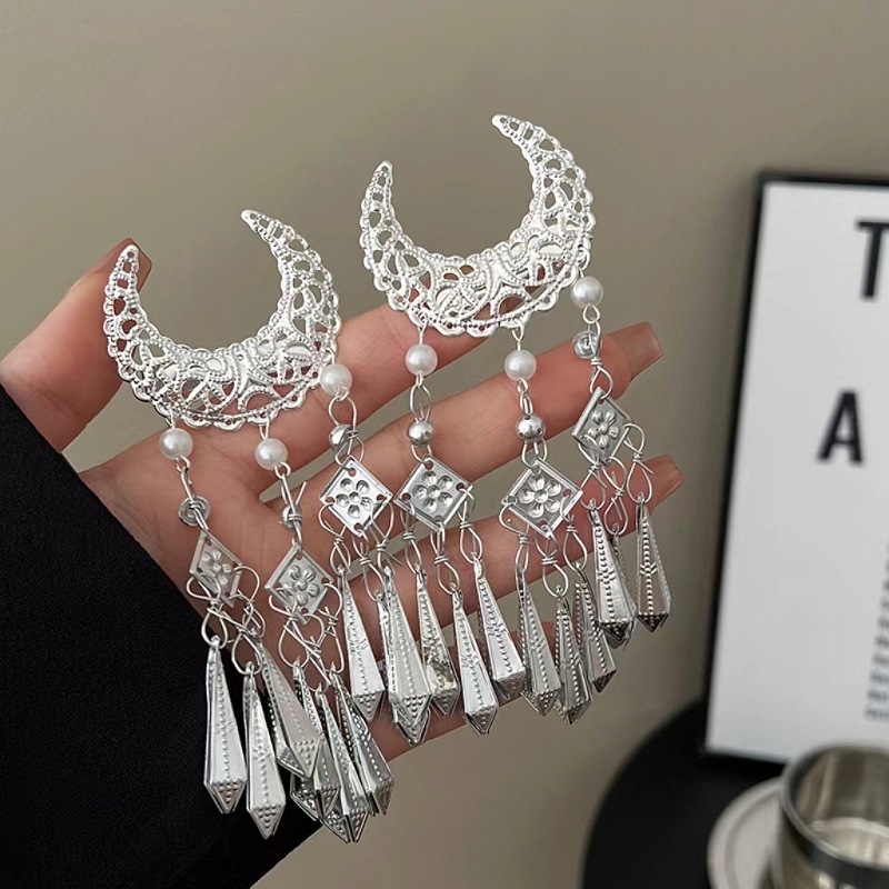 1Pc Ethnic Style Silvery Cresc - Ethnic Fashion Walk ulasan dan harga