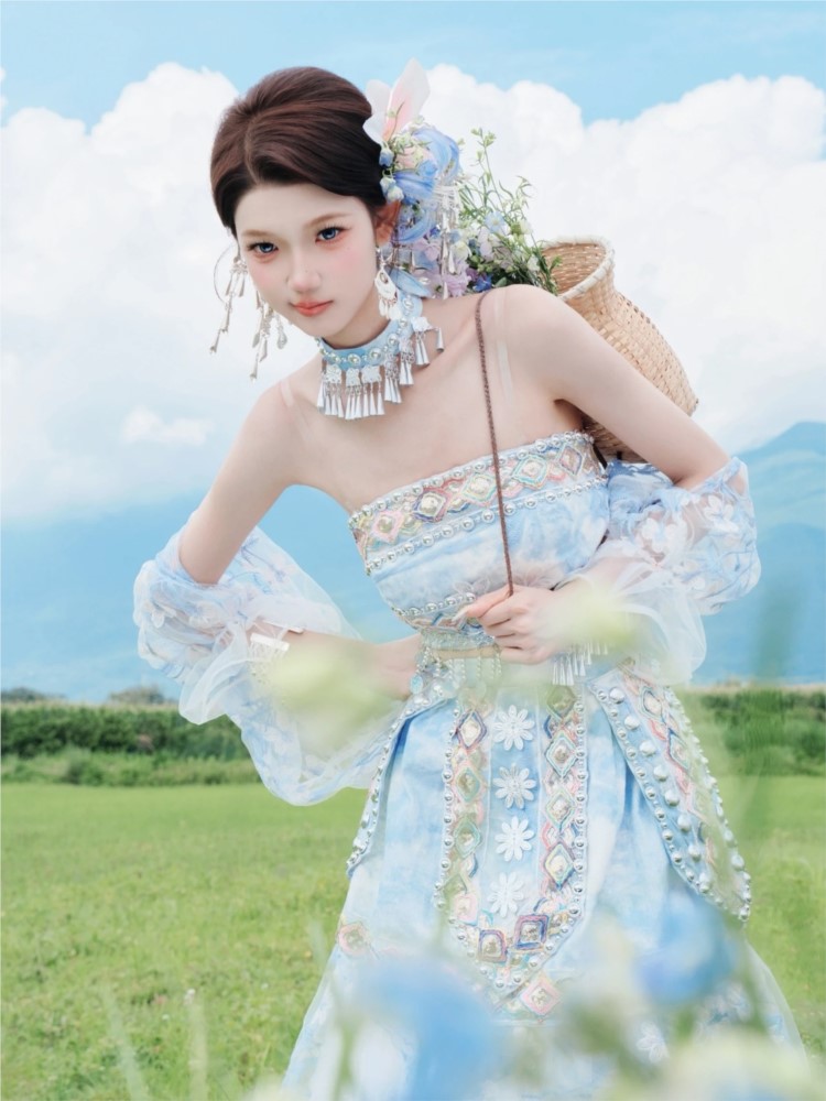 Women's suits with ethnic styl - Ethnic Fashion Shoot ulasan dan harga